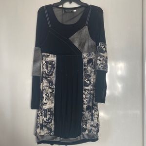Size Medium, Midi length dress